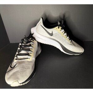 Nike Air Zoom Pegasus 37 Shoes Mens 10 Las Vegas Raiders NFL CZ5457-100